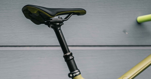 MTB dropper seat post