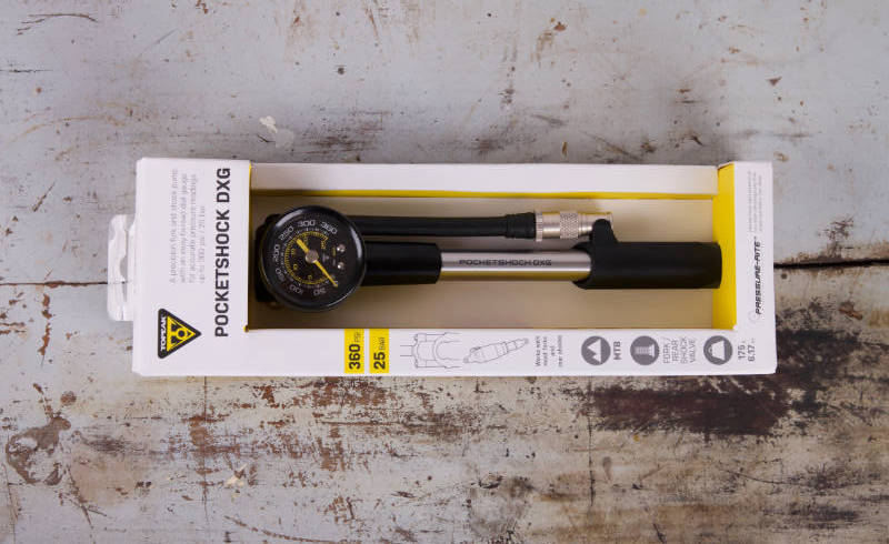 topeak-pocketshock-dxg-verpakking-1