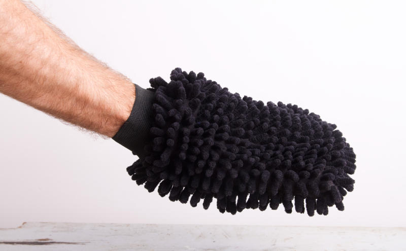 Dynamic microfibre bike cleaning glove
