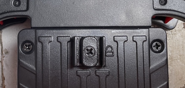 R2B telefoonhouder Delft safety lock