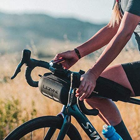 Lezyne Hard Caddy stuurtas gravelbike