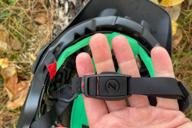 Lazer jackal Kineticore Fidlock